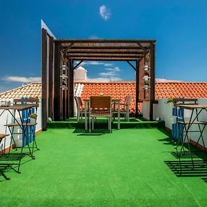 Blue Door Bed & Breakfast Lagos